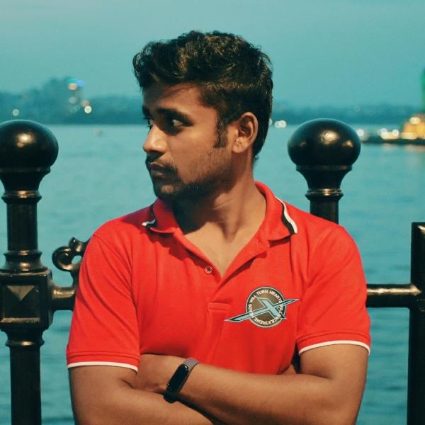 Tamil Selvan (@tamilhp) - Profile Photo