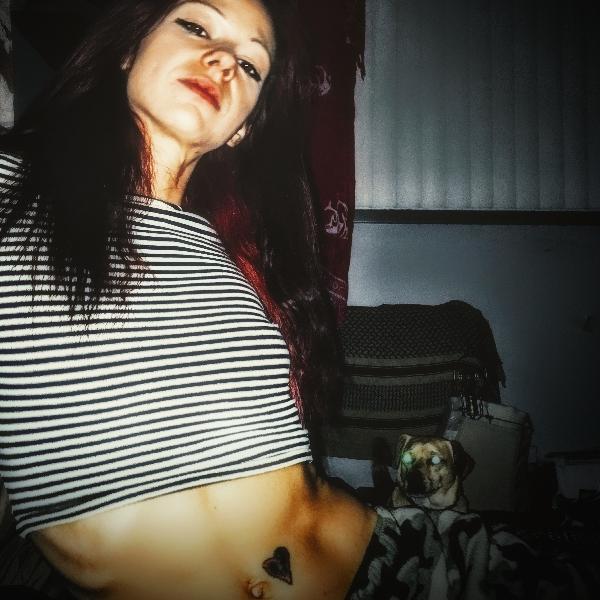Cami Discerns (@camidiscerns) - Profile Photo